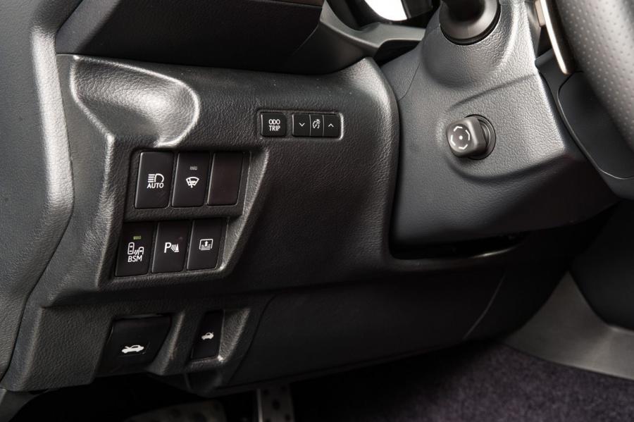  Lexus IS350 F-Sport 2014 года  (фото 13 из 140)